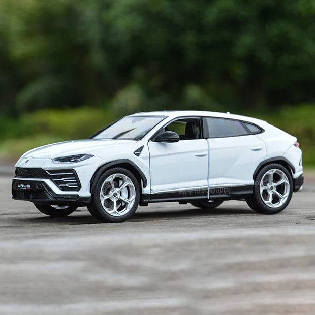 1:24 Lamborghini Bison URUS SUV - Limitierte Auflage