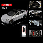 1:24 Tesla Model 3