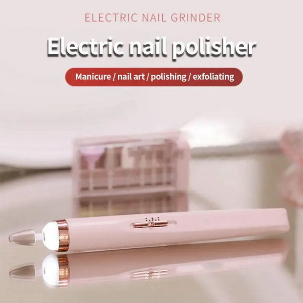 Magischer Nagelstylist