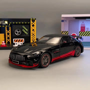 1:18 Mercedes Benz GTR - Limitierte Auflage